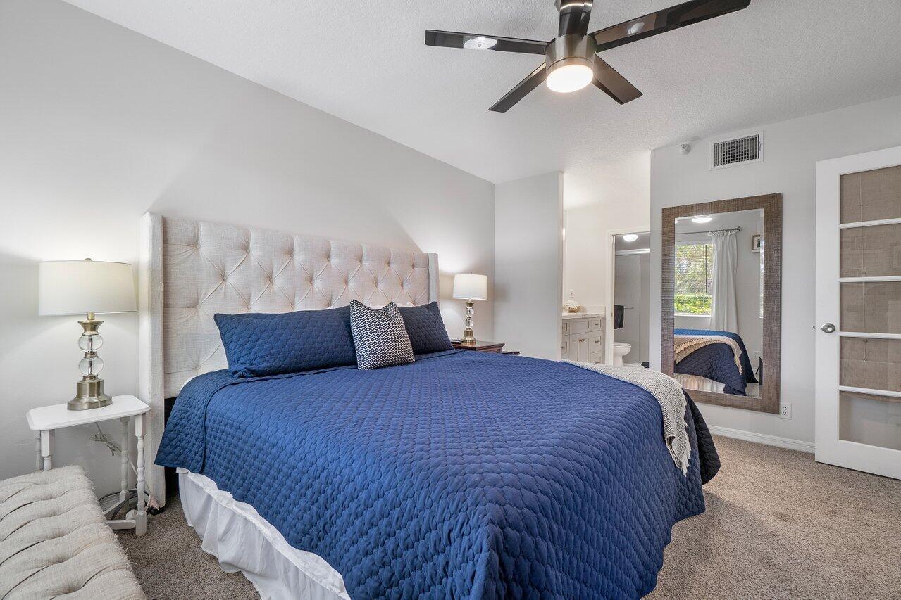 440 NW 67th Street Unit: H106