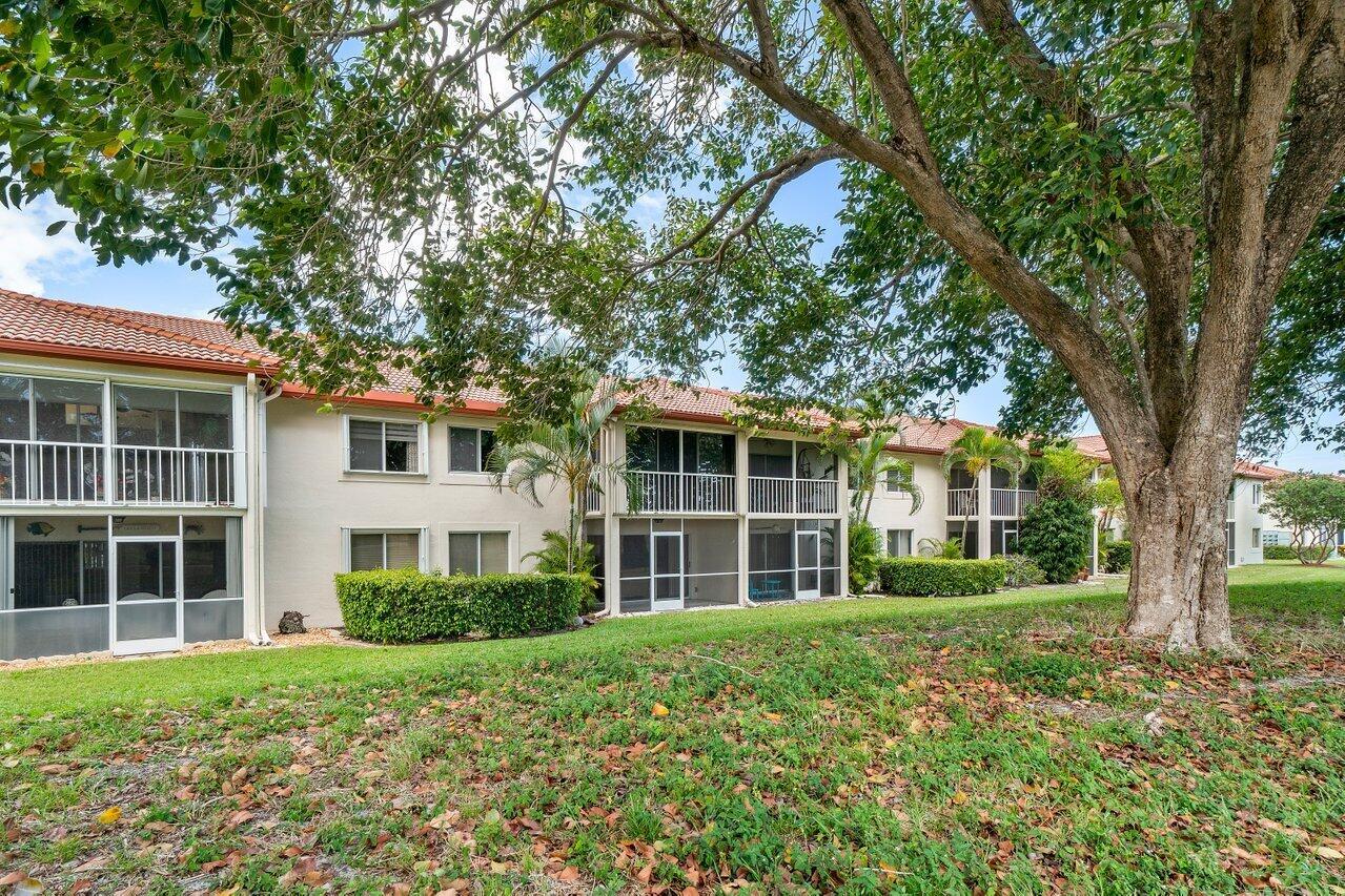 440 NW 67th Street Unit: H106