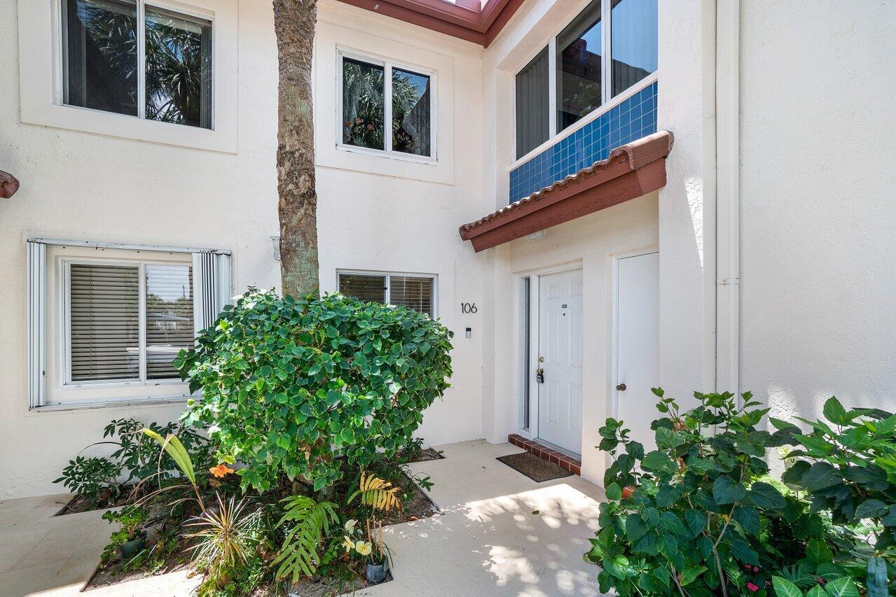 440 NW 67th Street Unit: H106
