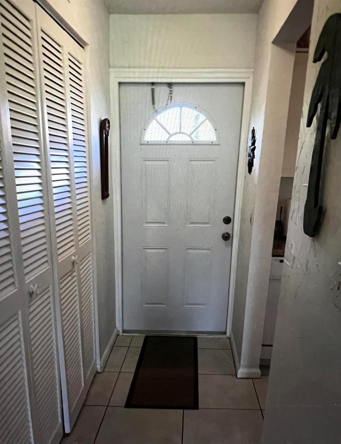 9855 Sandalfoot Boulevard Unit: 307