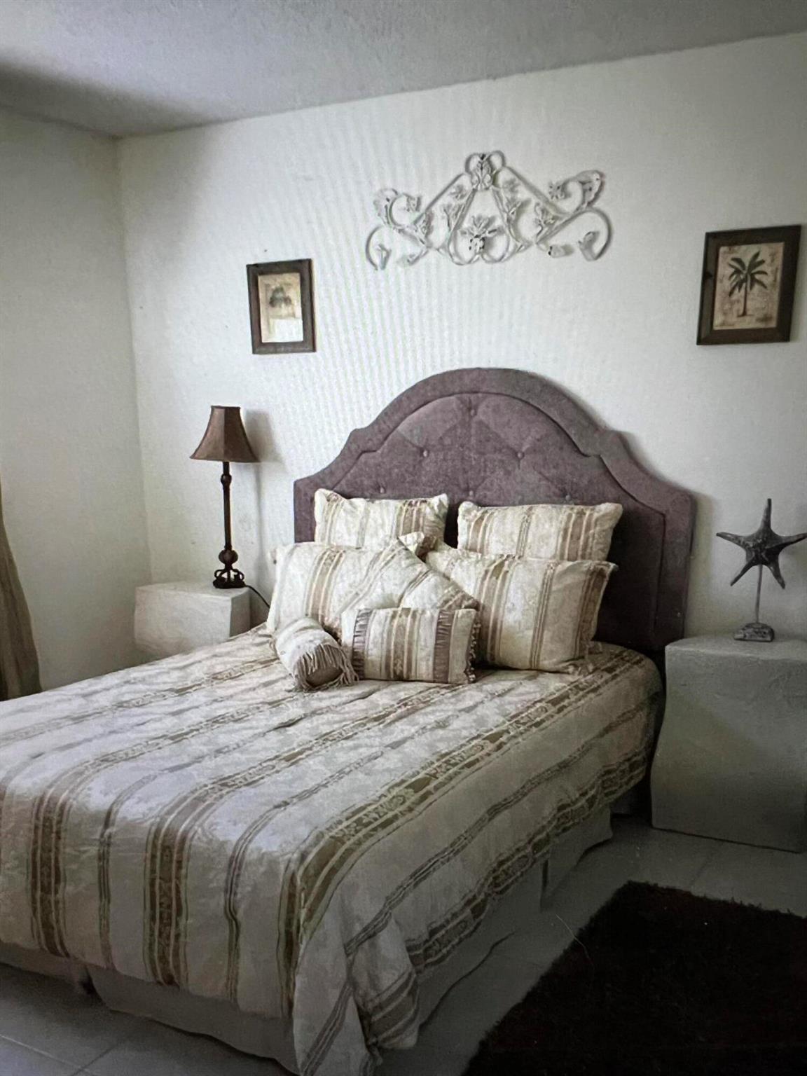 9855 Sandalfoot Boulevard Unit: 307