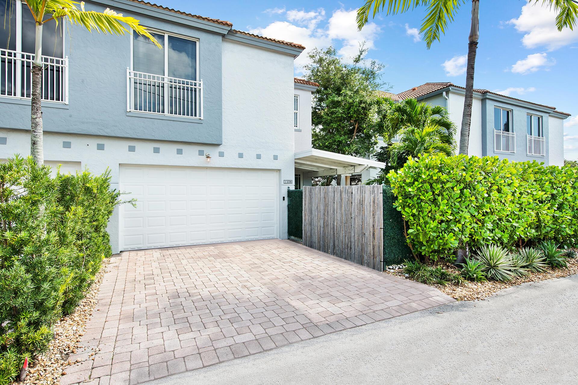 1108 SE 4th Avenue Unit: 1108