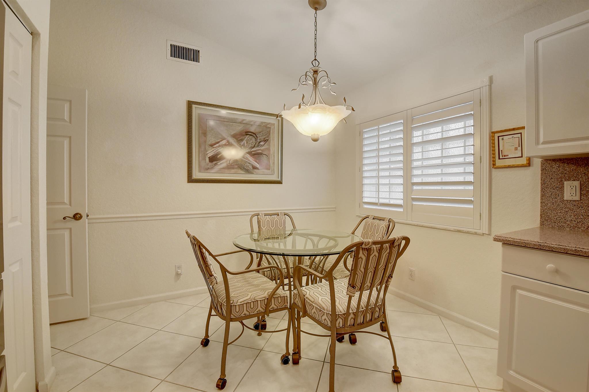 10537 Sunset Isles Court Unit: 1