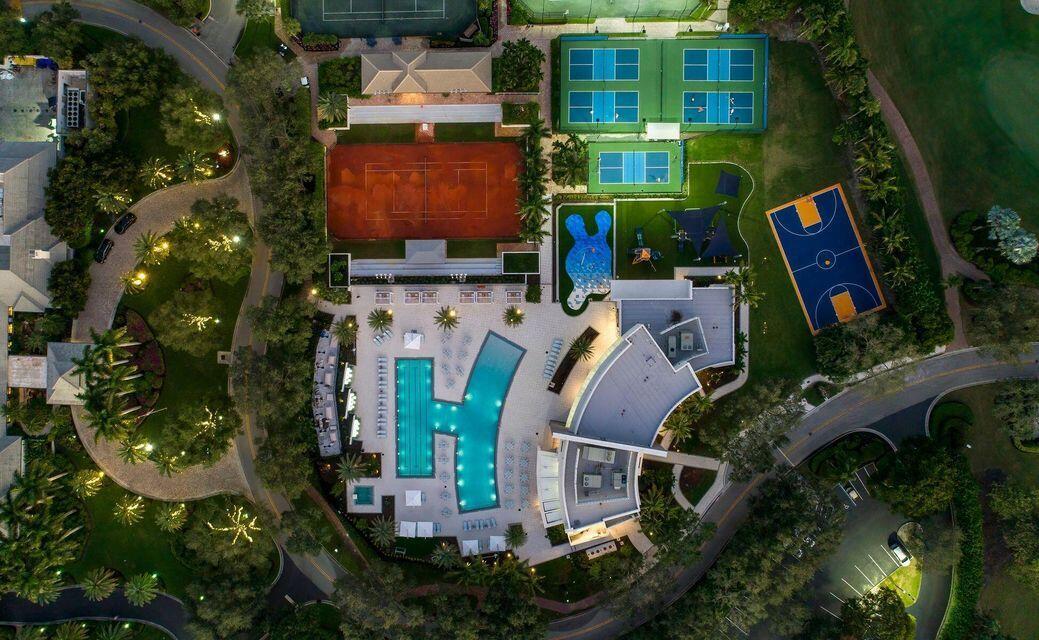 7279 Valencia Drive
