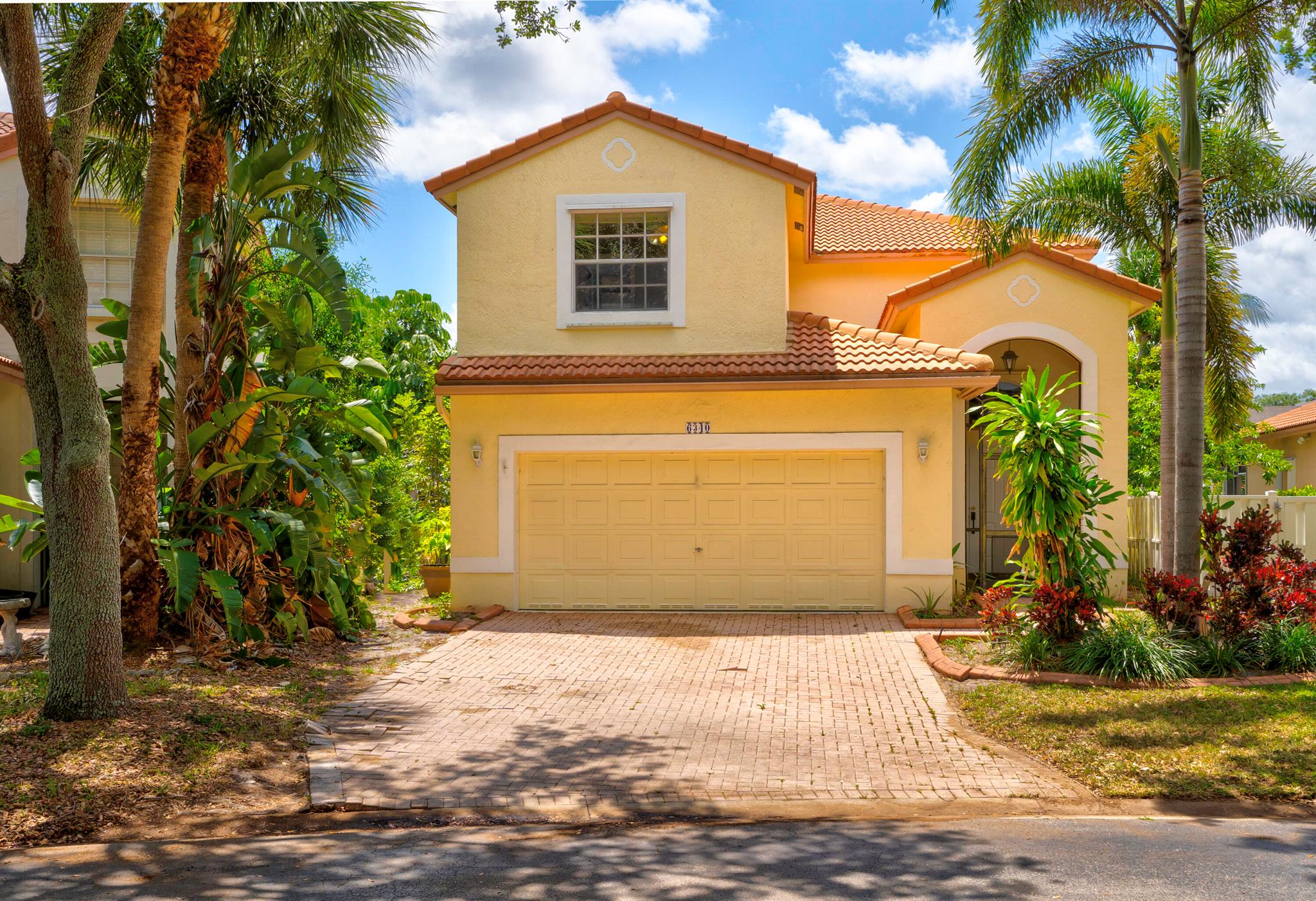 6340 NW 38th Drive