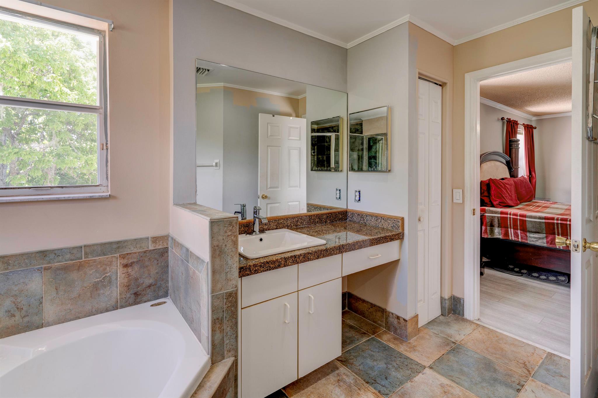 6340 NW 38th Drive
