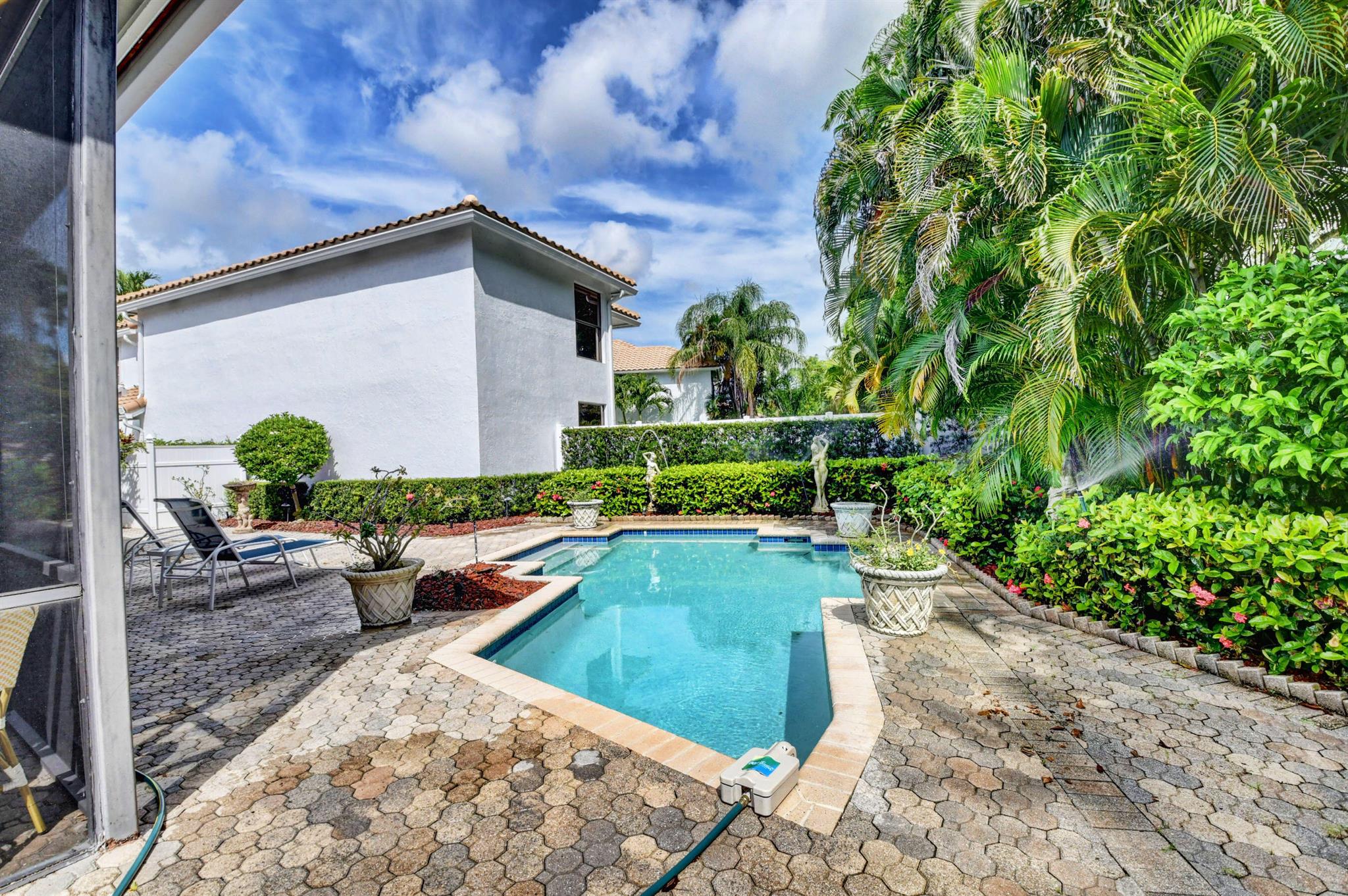 2485 NW 64th Street