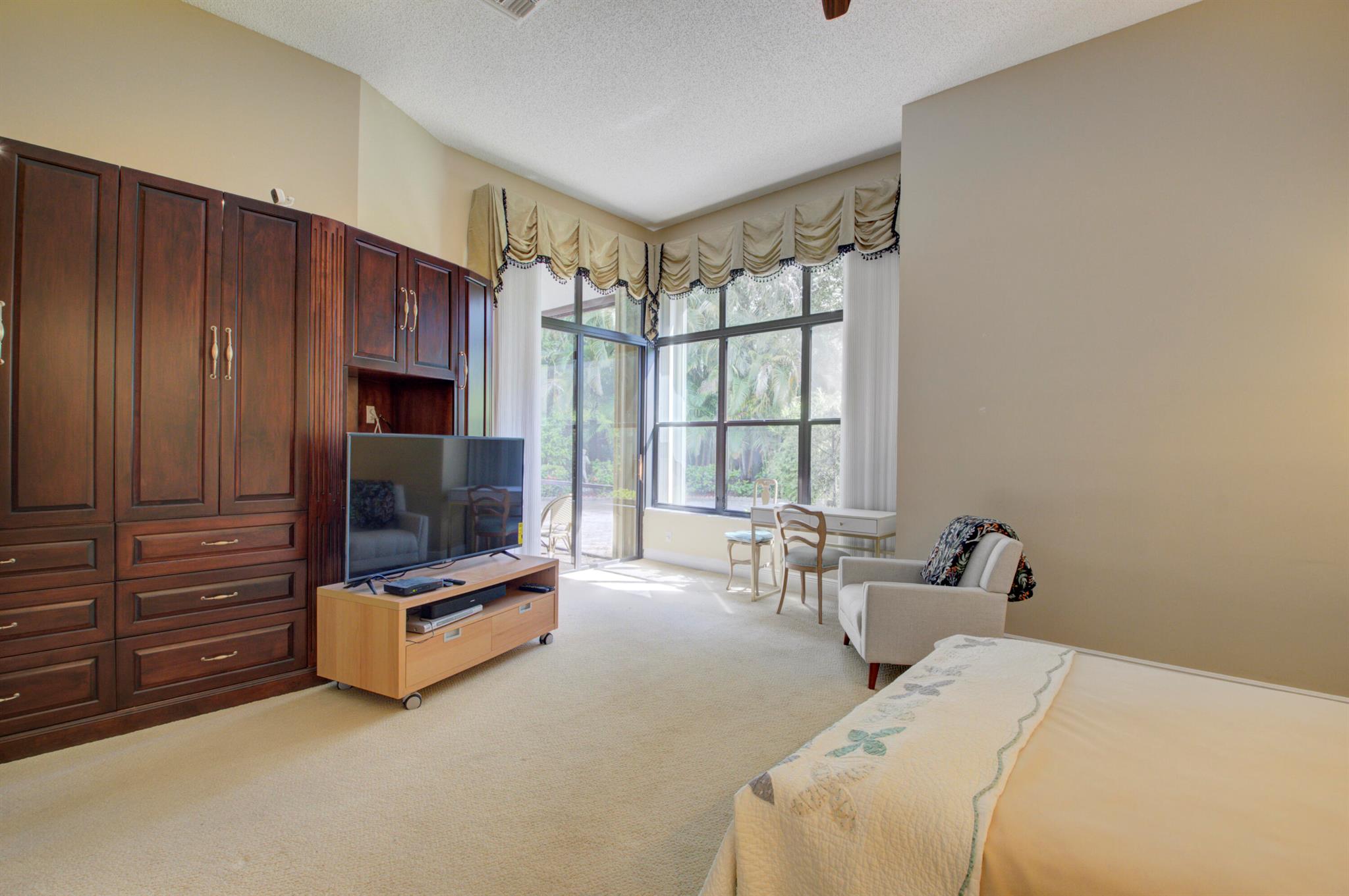 2485 NW 64th Street