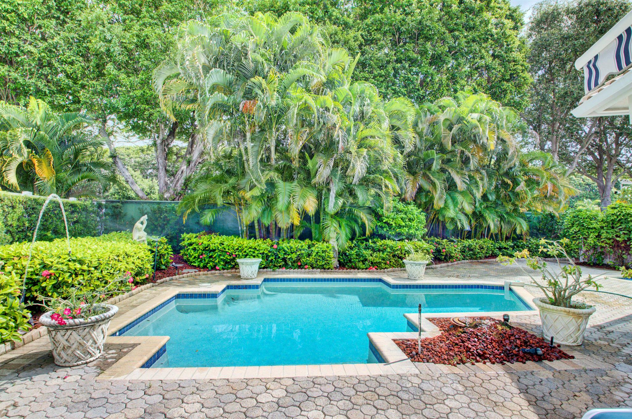 2485 NW 64th Street