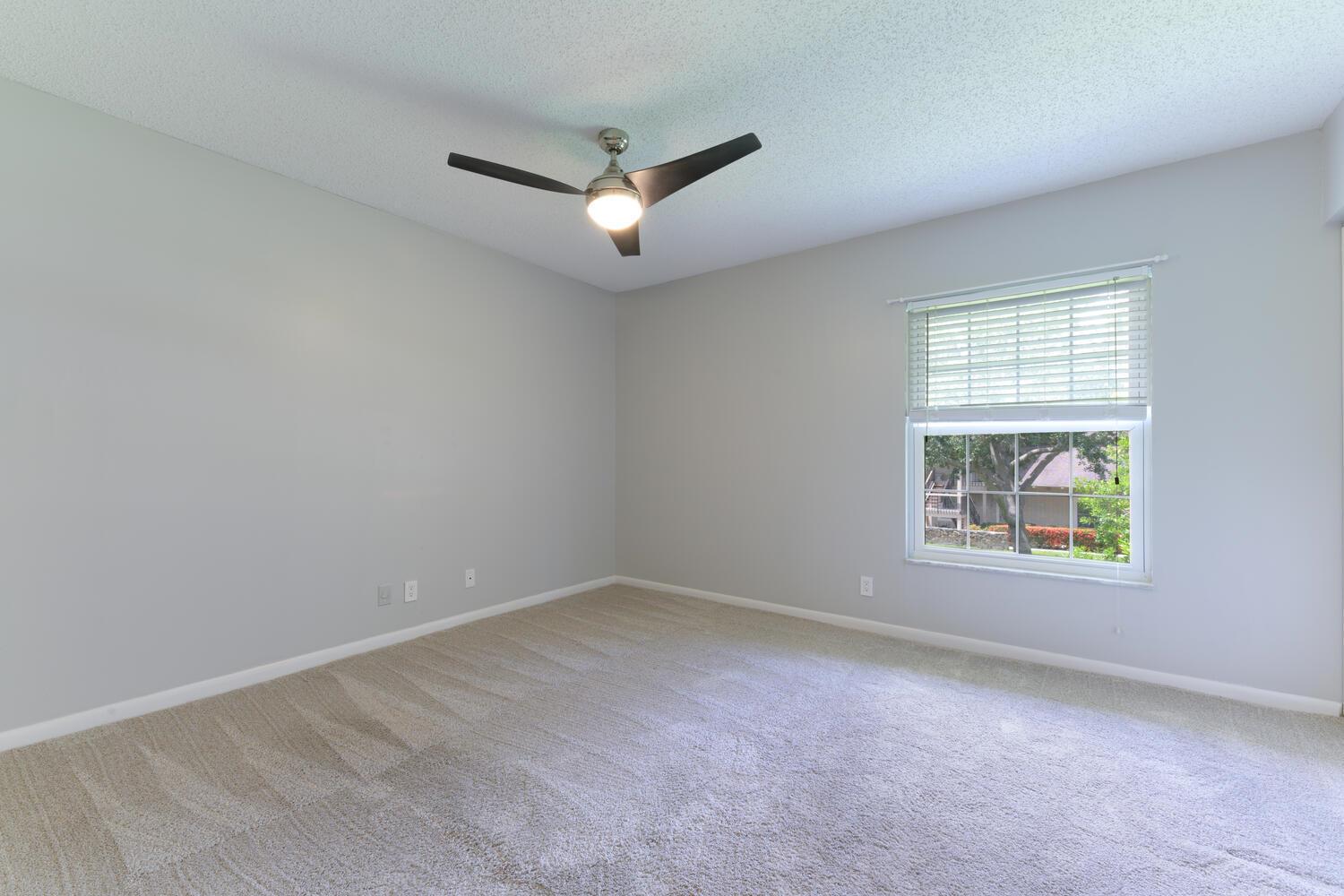 9129 SE Riverfront Terrace Unit: I