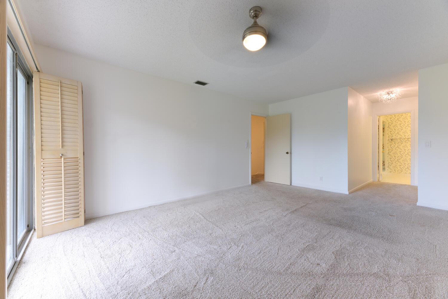 9129 SE Riverfront Terrace Unit: I