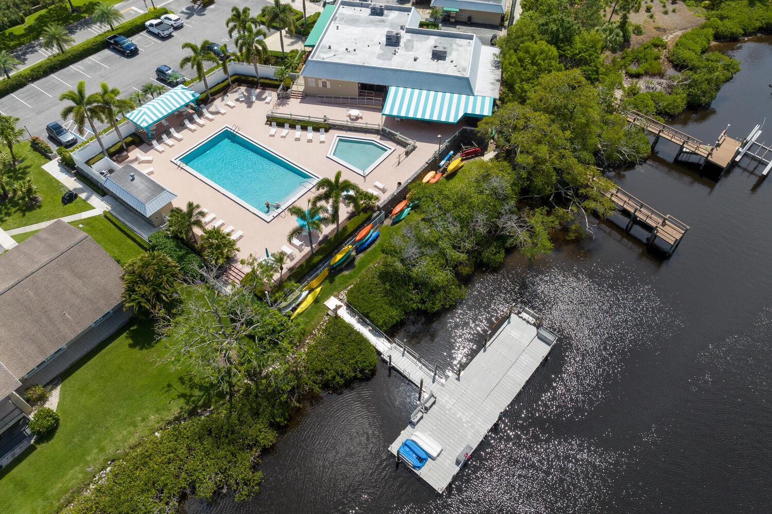 9129 SE Riverfront Terrace Unit: I