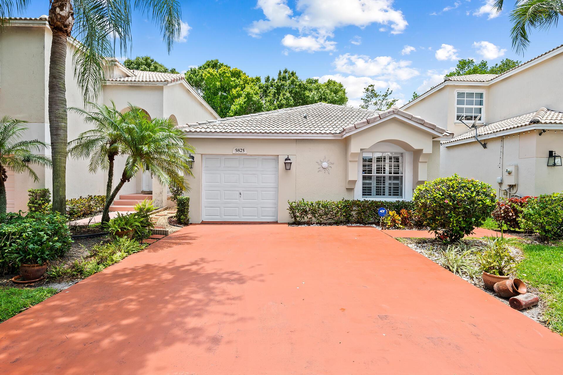 5825 Eagle Cay Lane