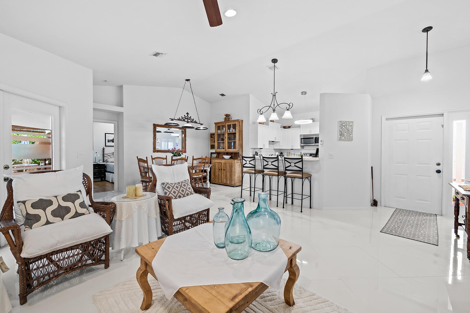 5825 Eagle Cay Lane