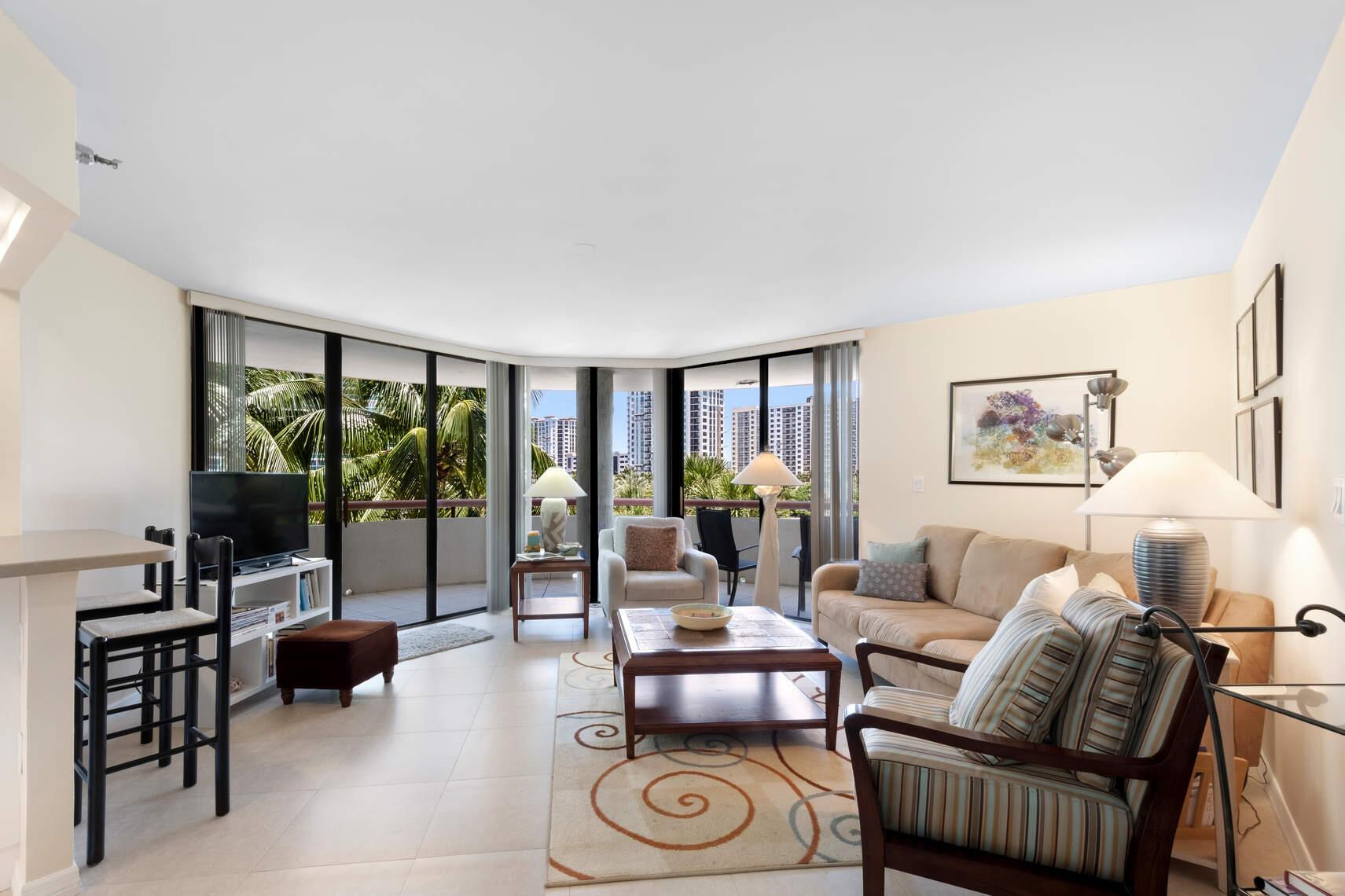 15645 Collins Avenue Unit: 401