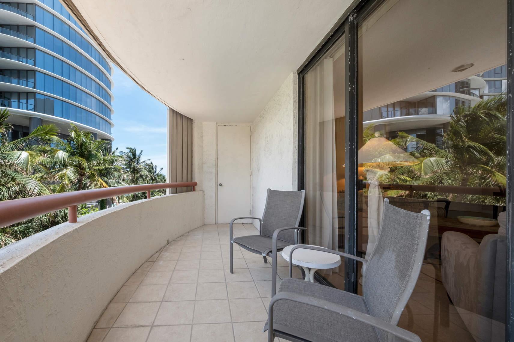 15645 Collins Avenue Unit: 401