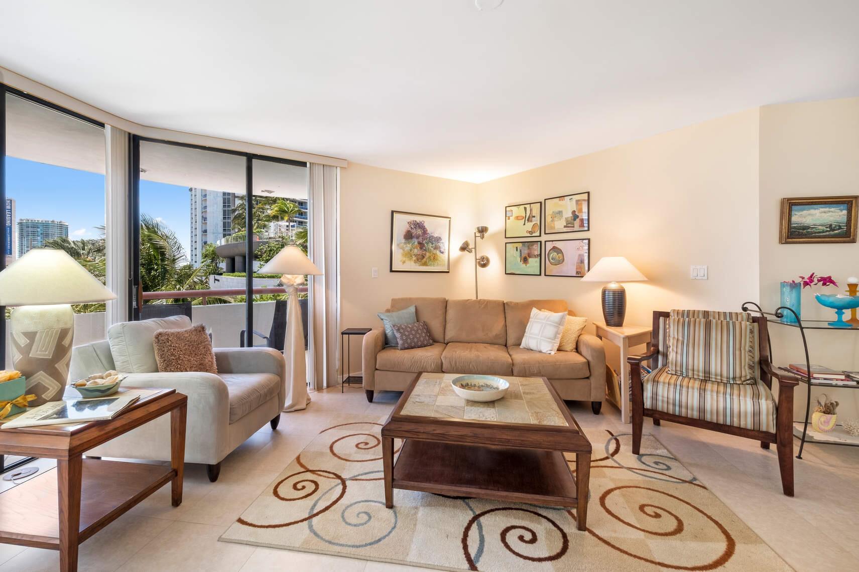 15645 Collins Avenue Unit: 401