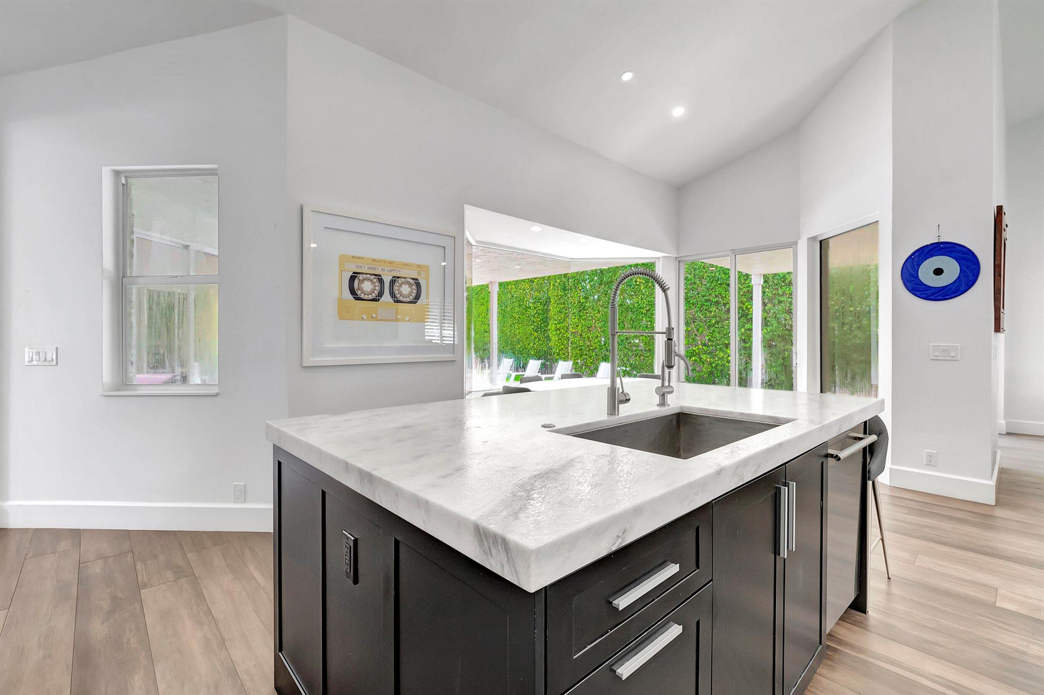3131 Saint Annes Place