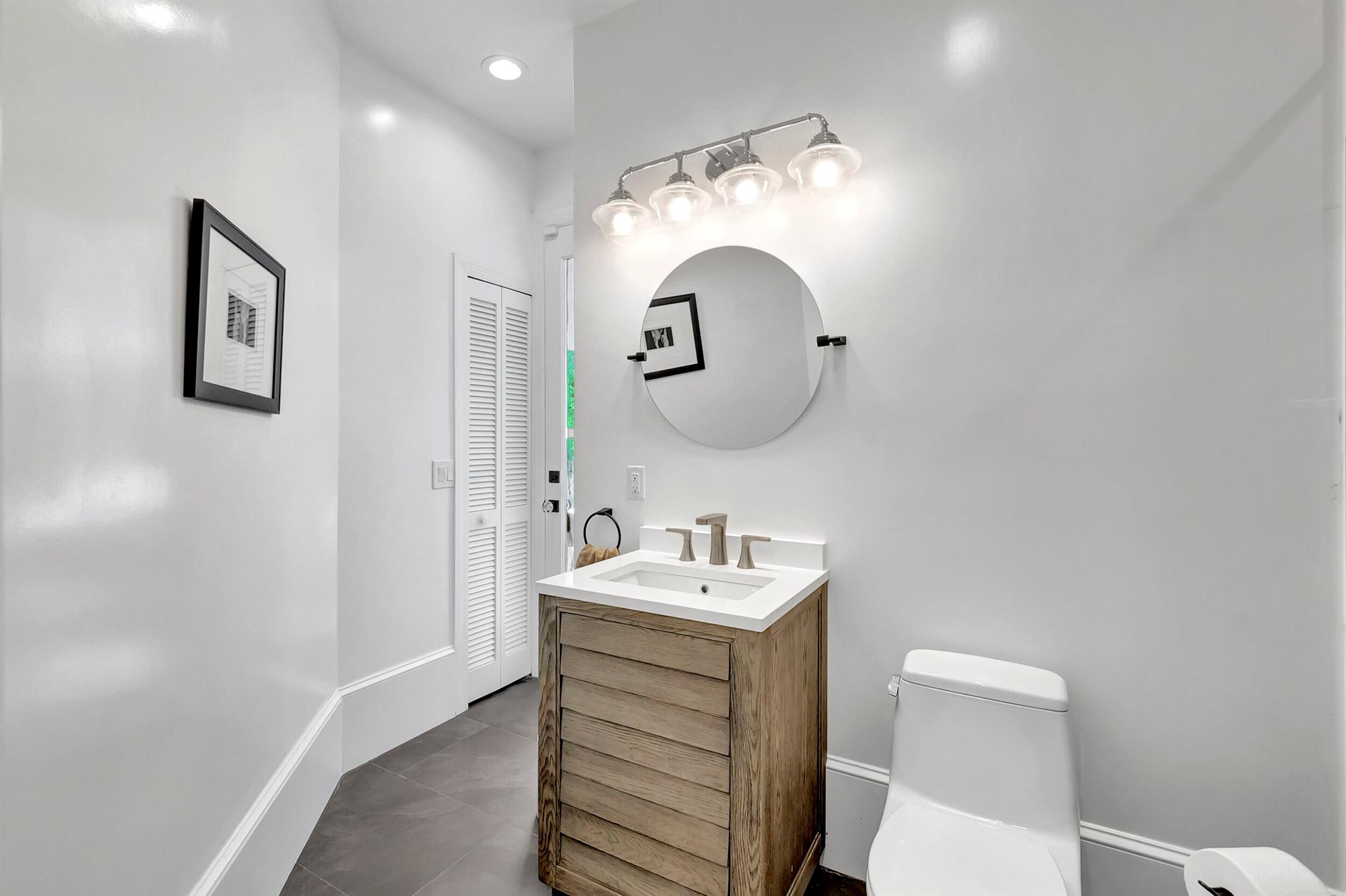 3131 Saint Annes Place