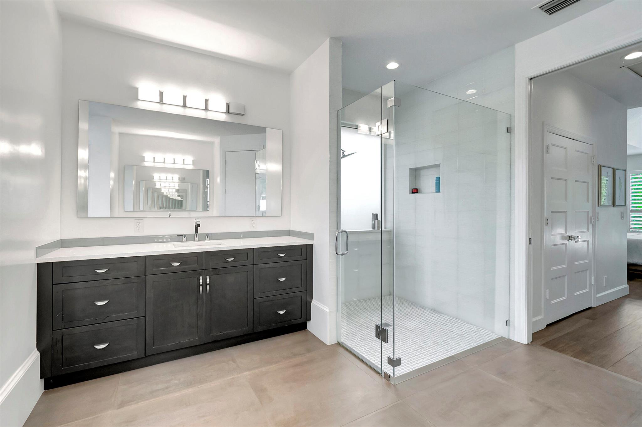 3131 Saint Annes Place