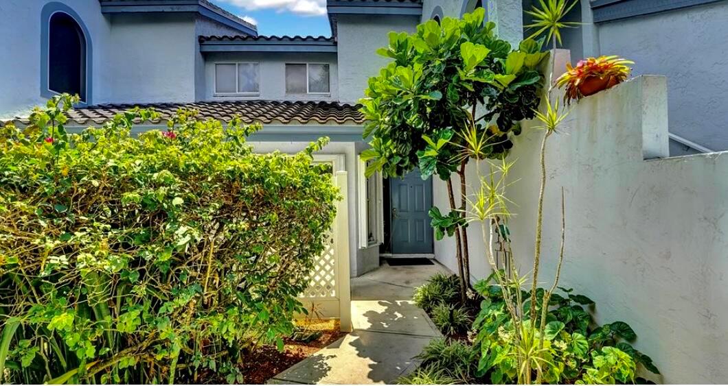 9754 Nickels Boulevard Unit: 203