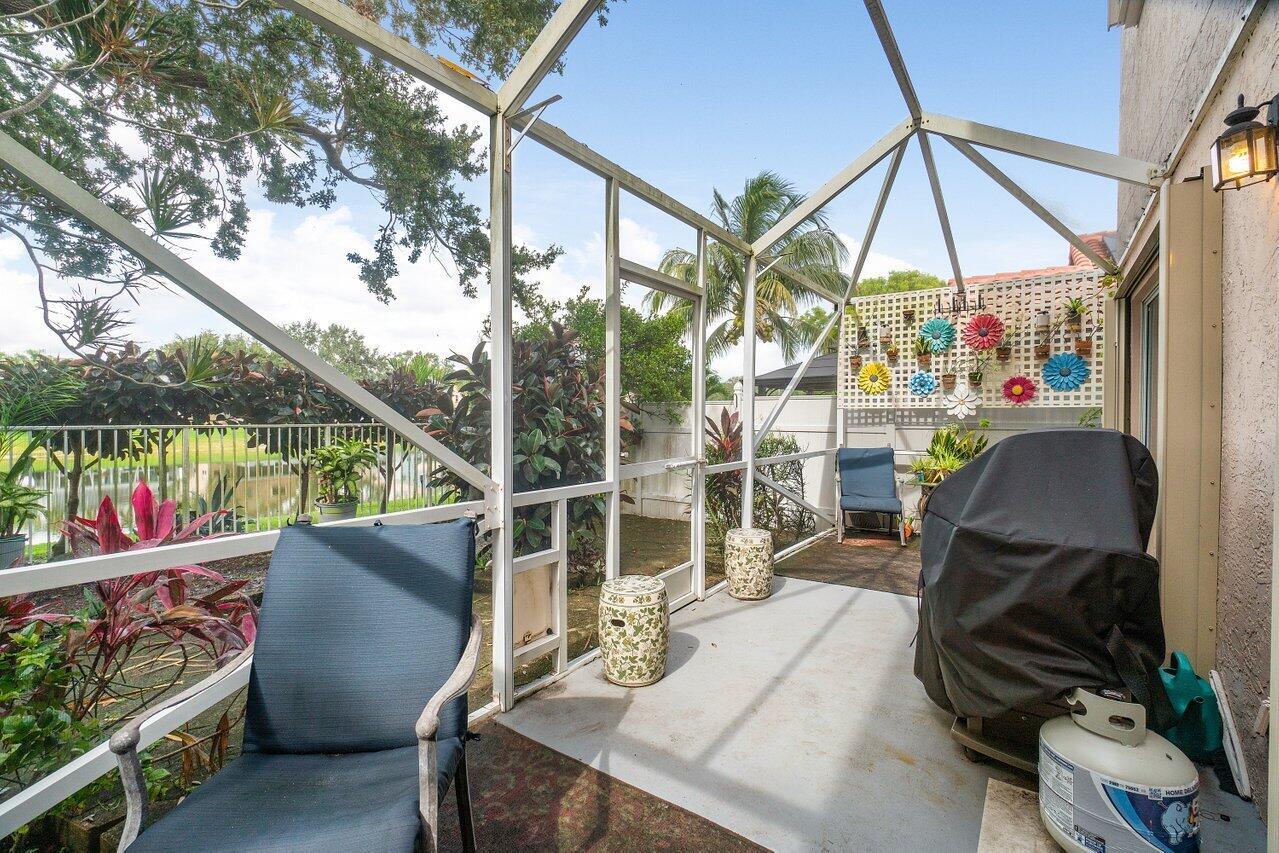 10380 Sunstream Lane