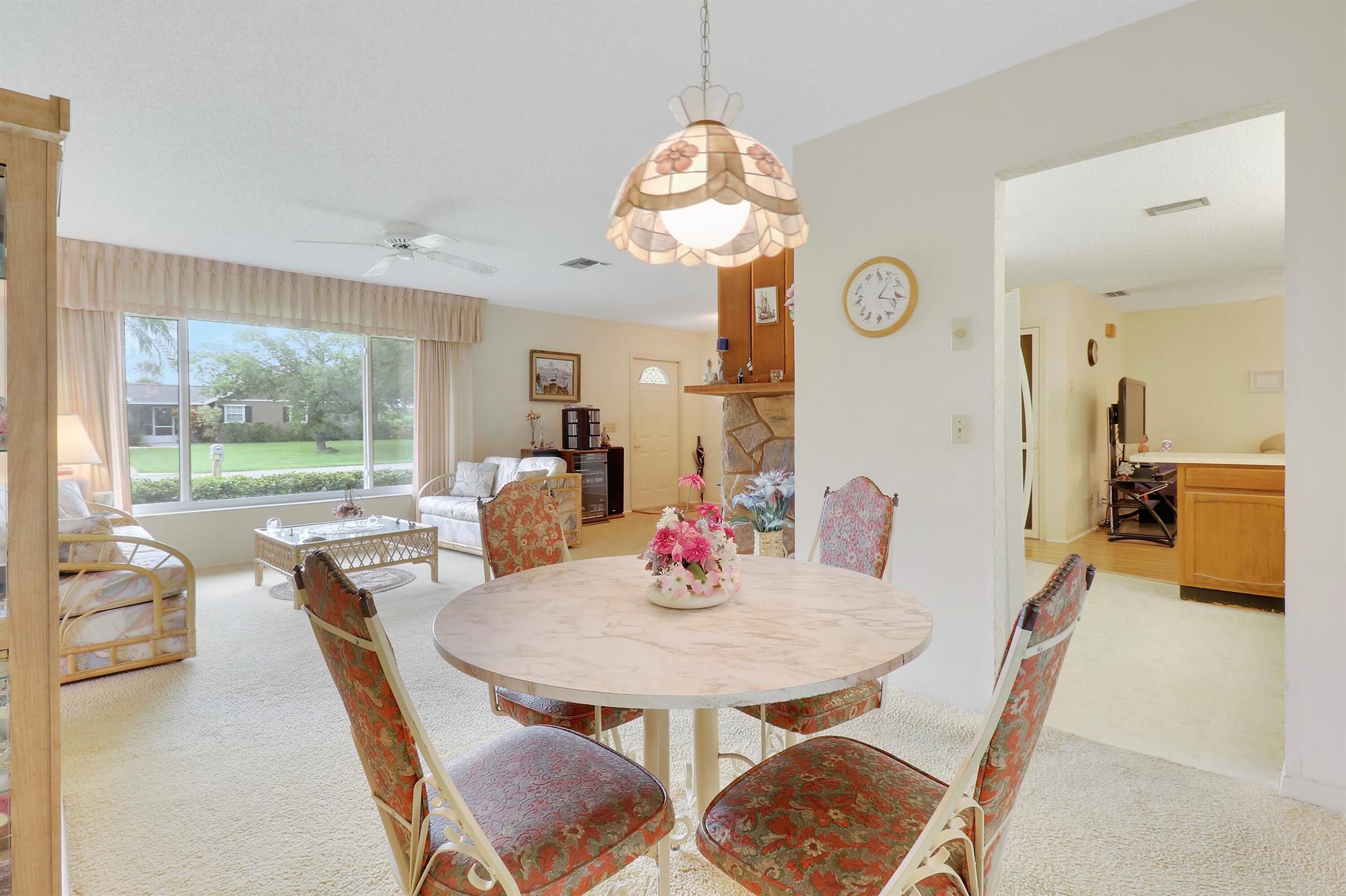 5635 SE Paramount Drive