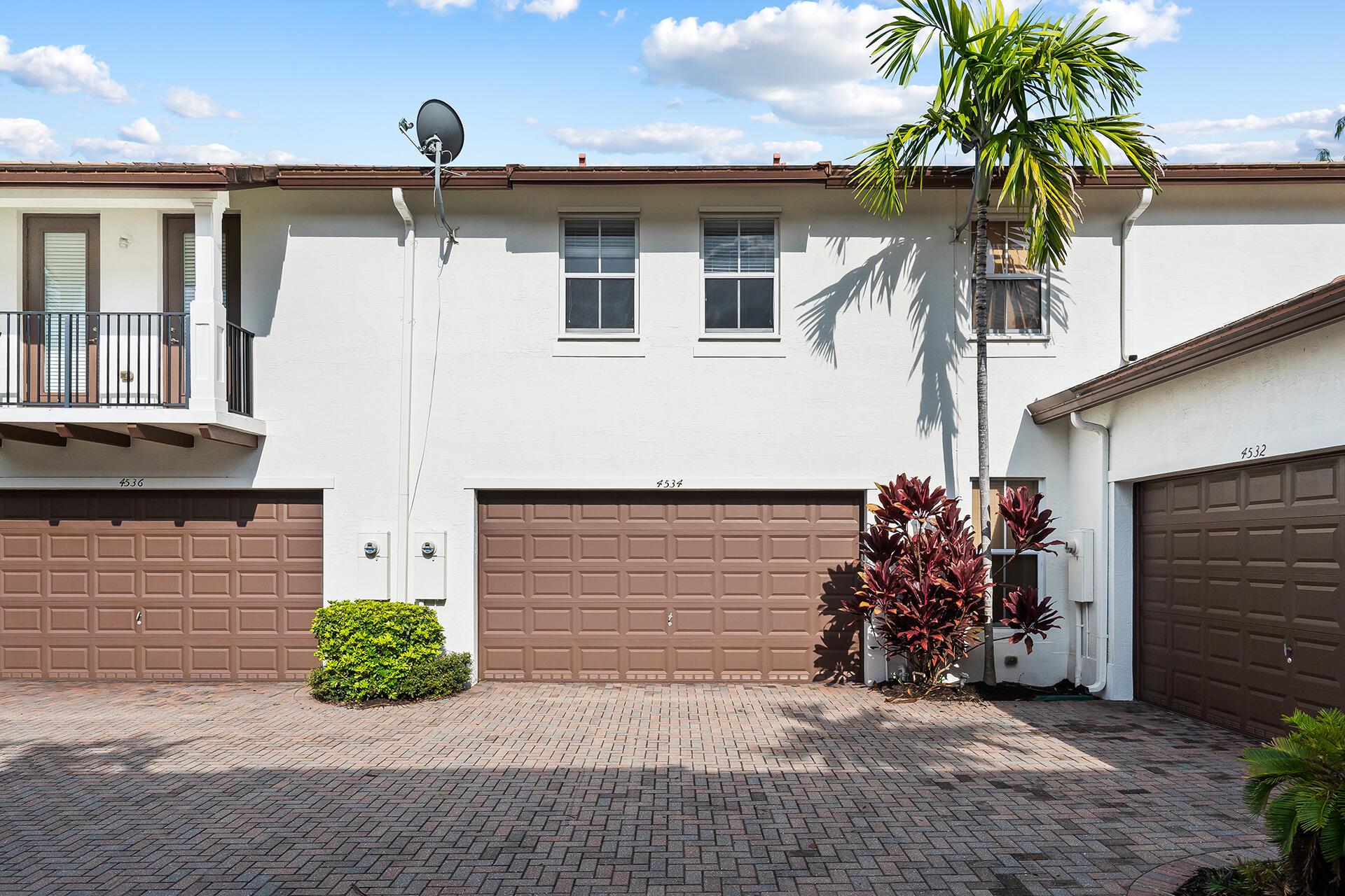 4534 Monarch Way