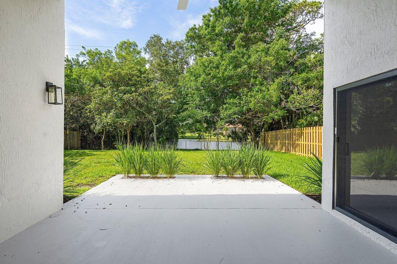 5028 Monterey Lane