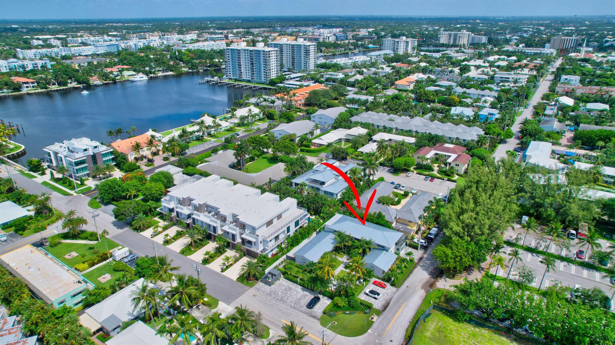 1025 Casuarina Road Unit: 4