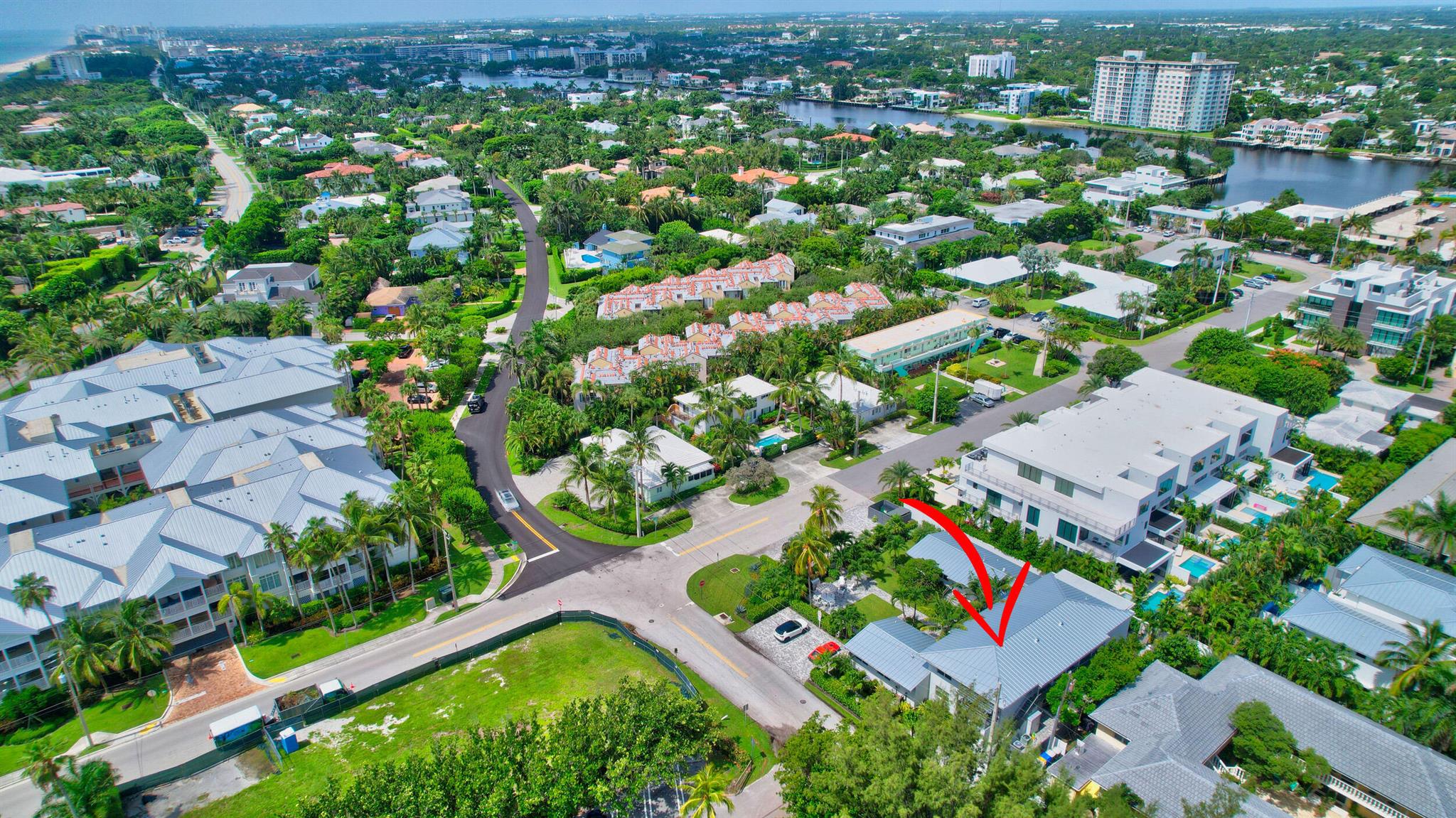 1025 Casuarina Road Unit: 4