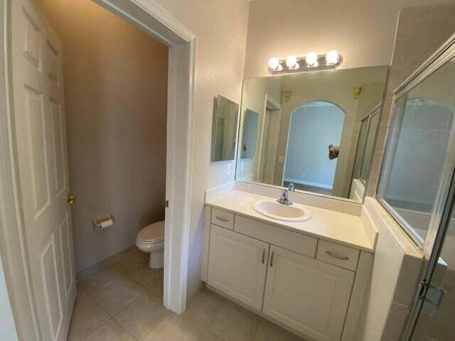 2896 Hidden Hills Road Unit: 1006