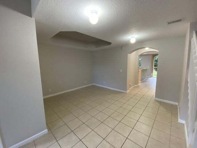 2896 Hidden Hills Road Unit: 1006