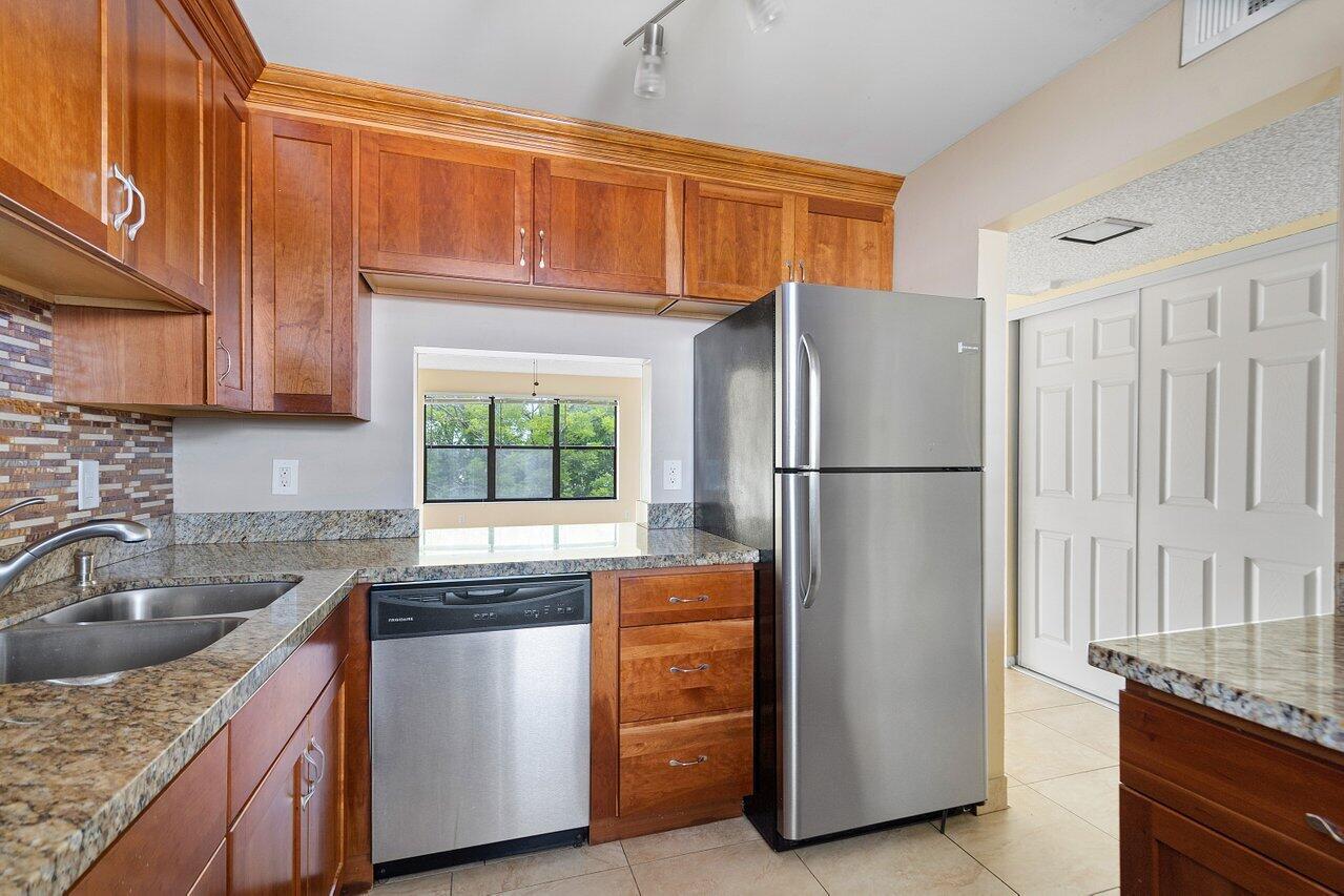 2314 S Cypress Bend Drive Unit: 513