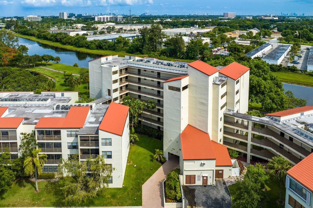 2314 S Cypress Bend Drive Unit: 513