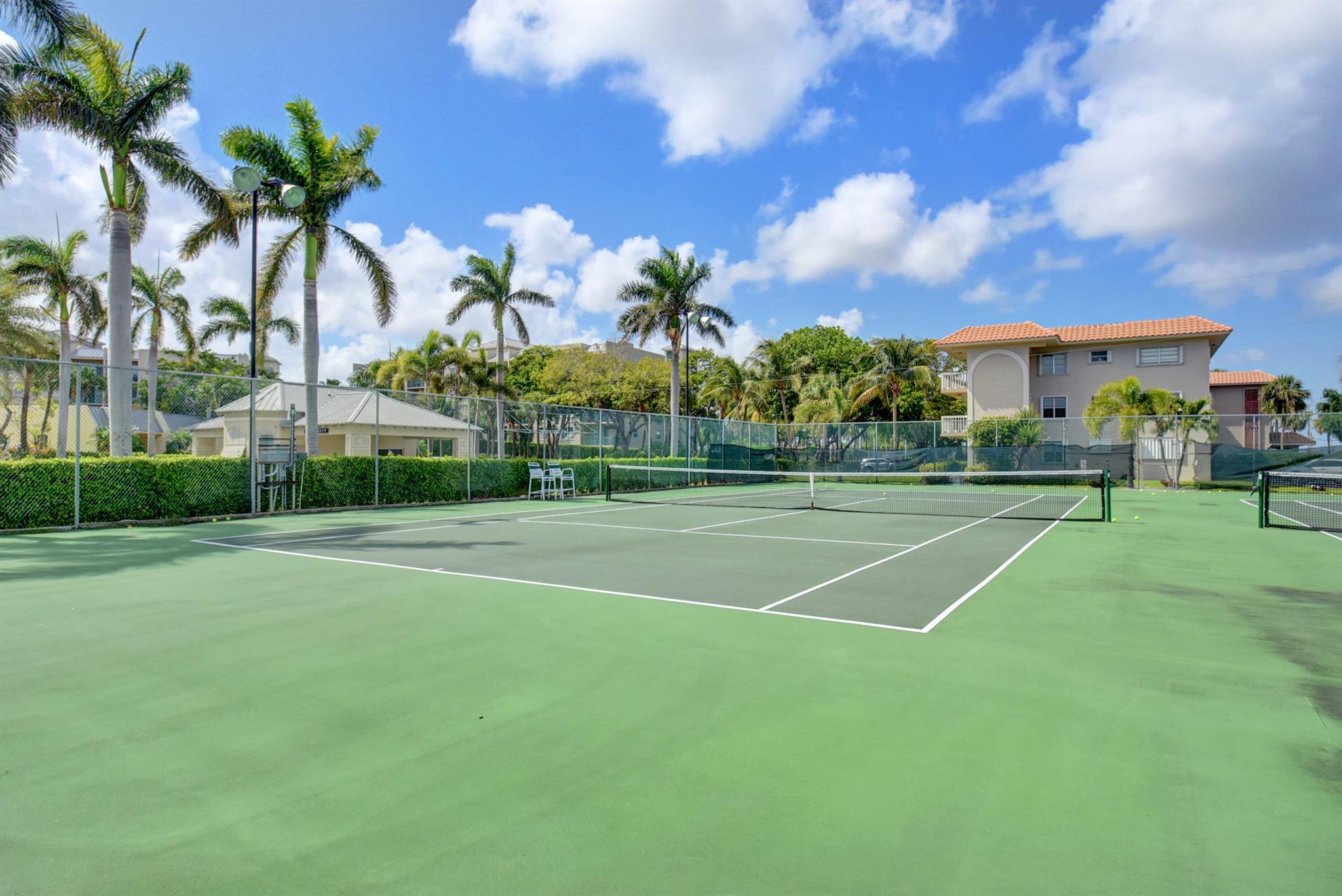 18 Royal Palm Way Unit: 104
