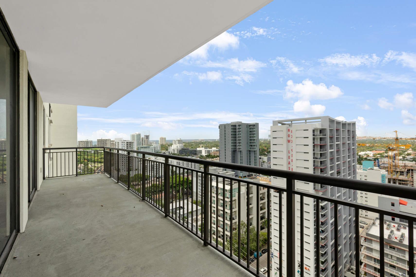 999 SW 1st Avenue Unit: 2209