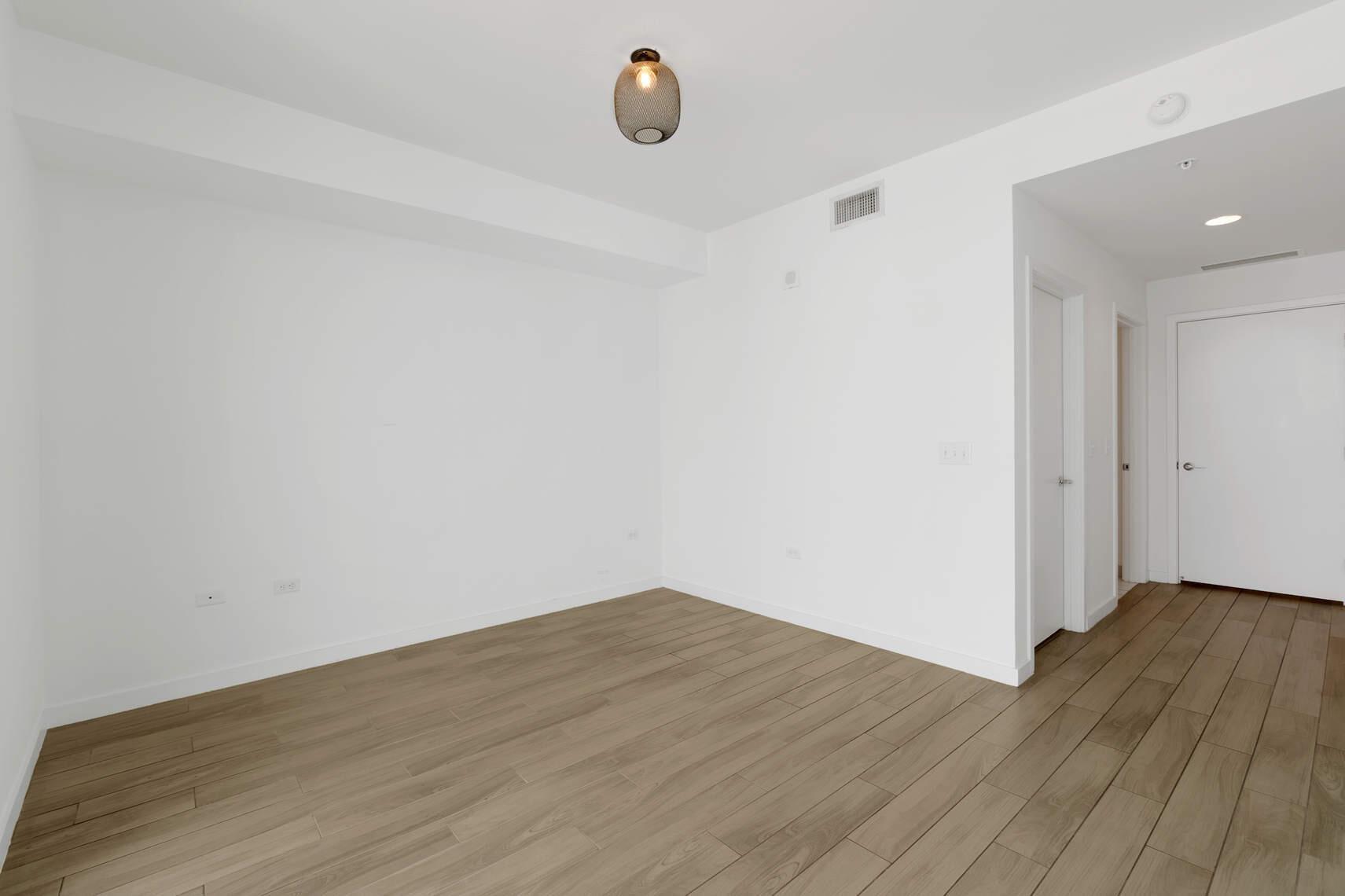 999 SW 1st Avenue Unit: 2209