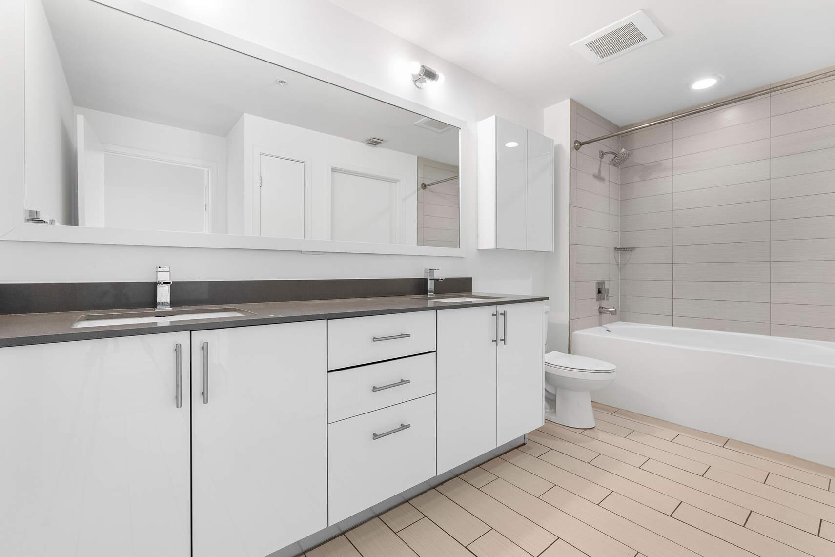 999 SW 1st Avenue Unit: 2209