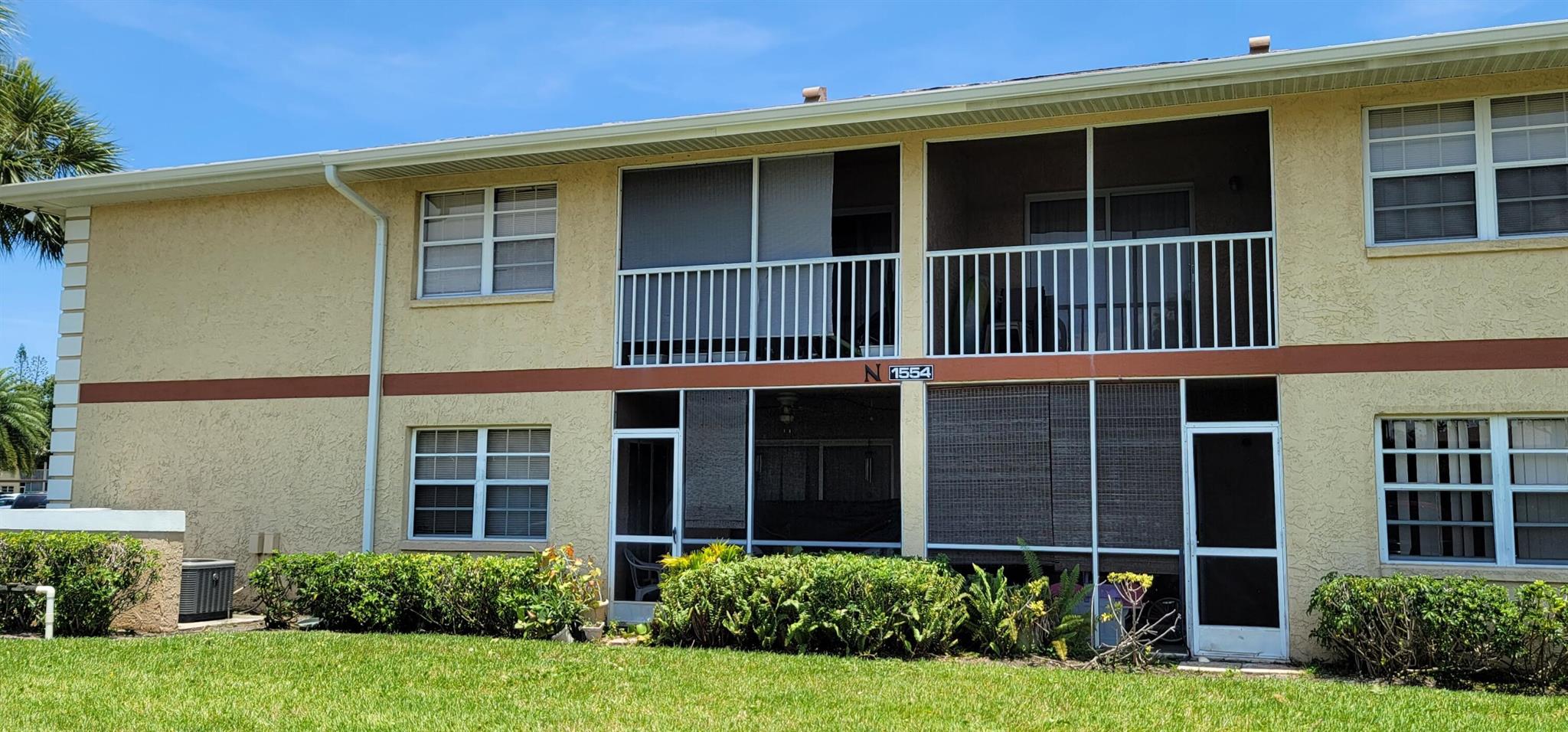 1554 SE Royal Green Circle Unit: 101