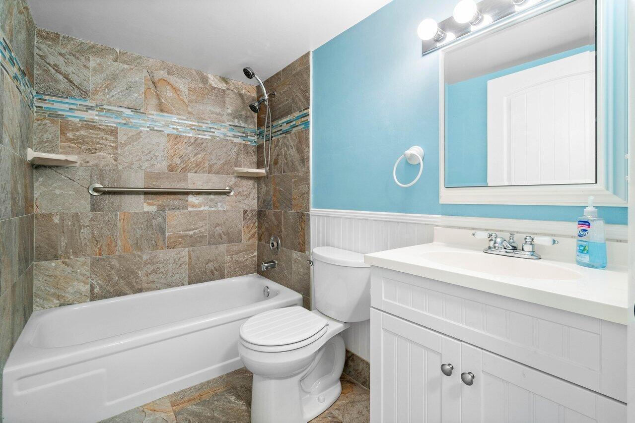 11 Willowbrook Lane Unit: 107