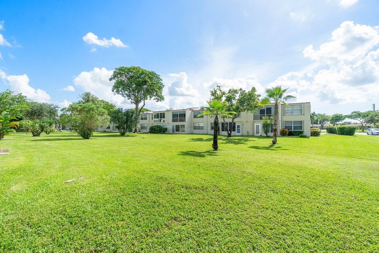 11 Willowbrook Lane Unit: 107