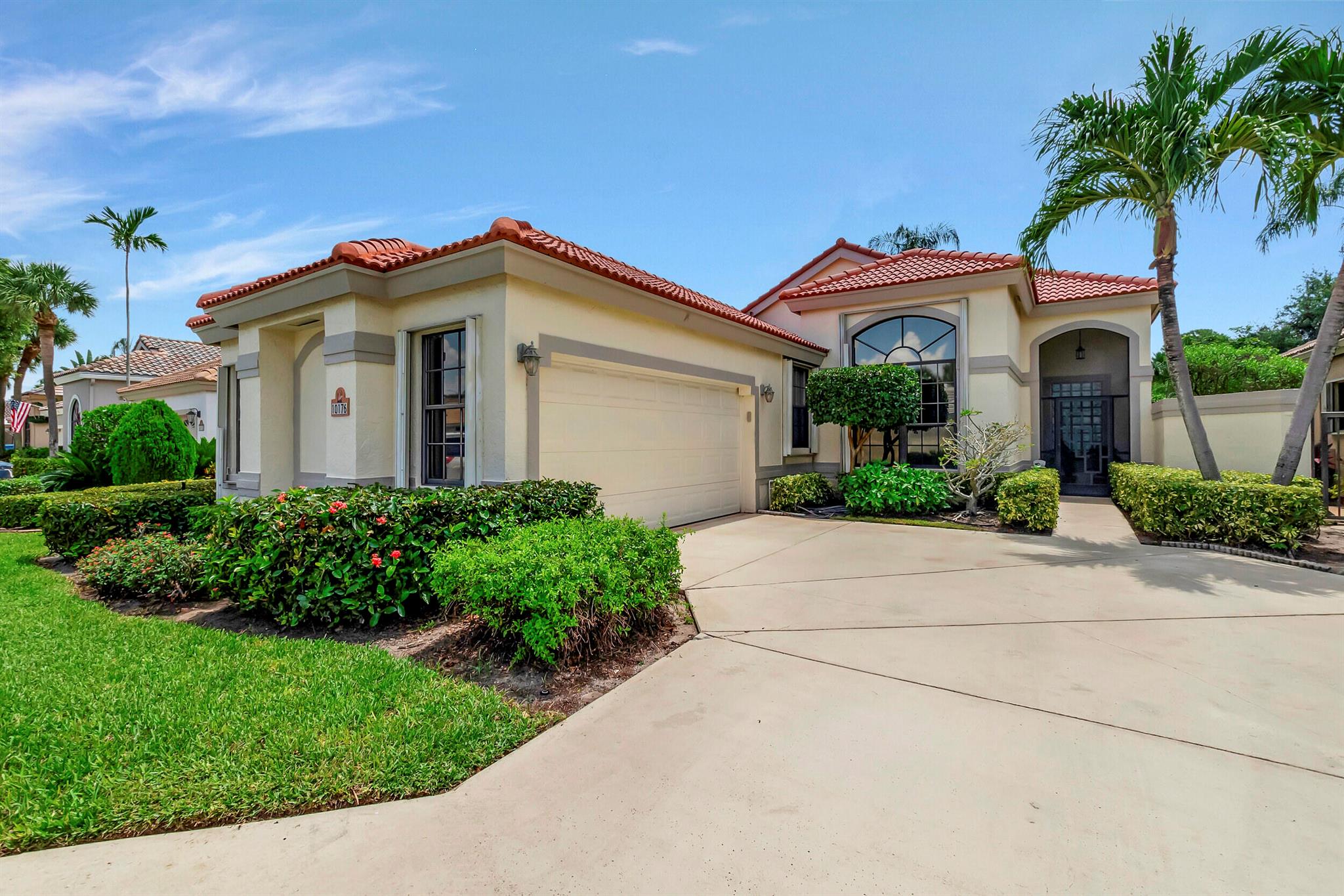 10176 Lexington Circle N