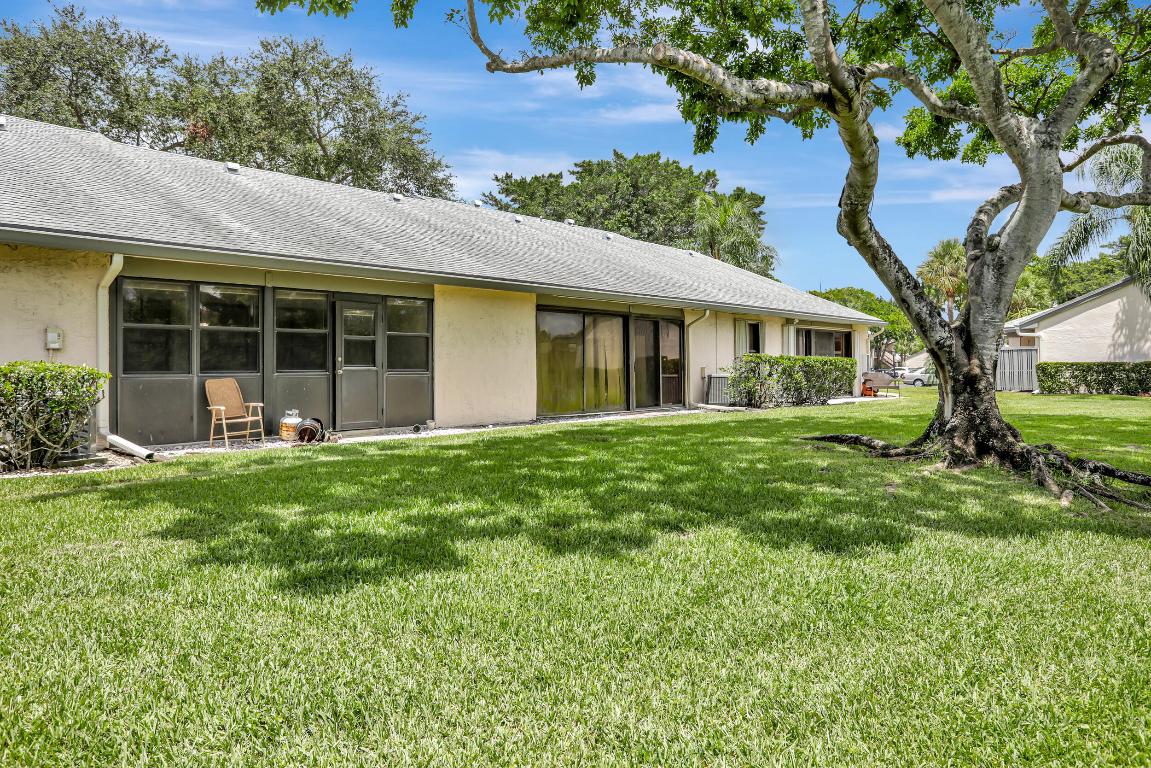 8284 Boca Glades Boulevard E, Boca Raton