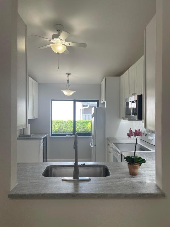 8284 Boca Glades Boulevard E, Boca Raton