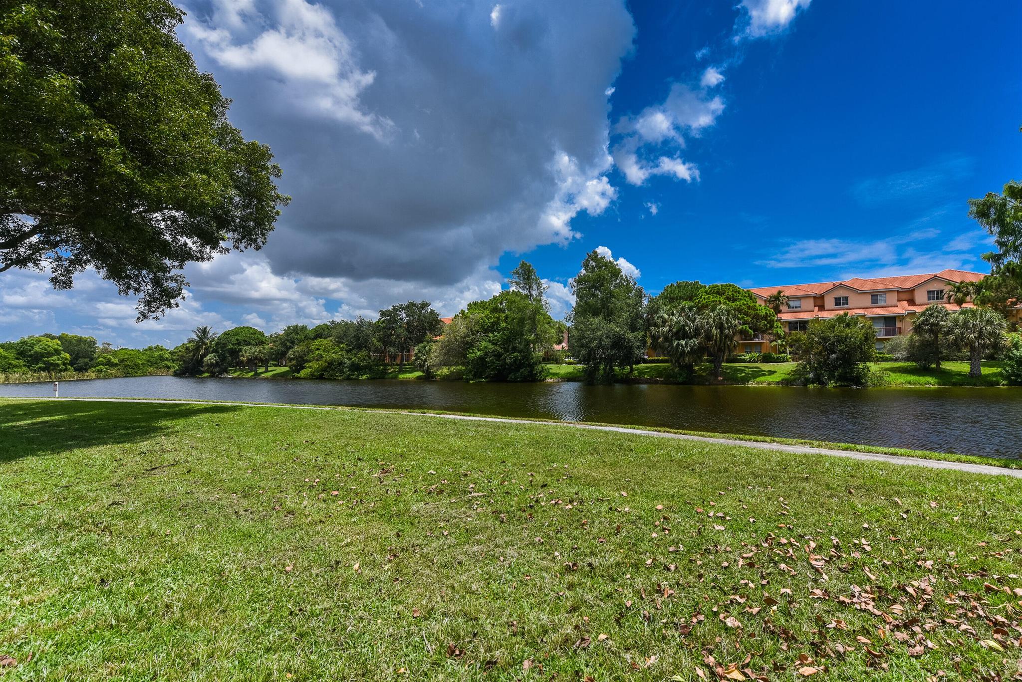 1365 Crystal Way Unit: H