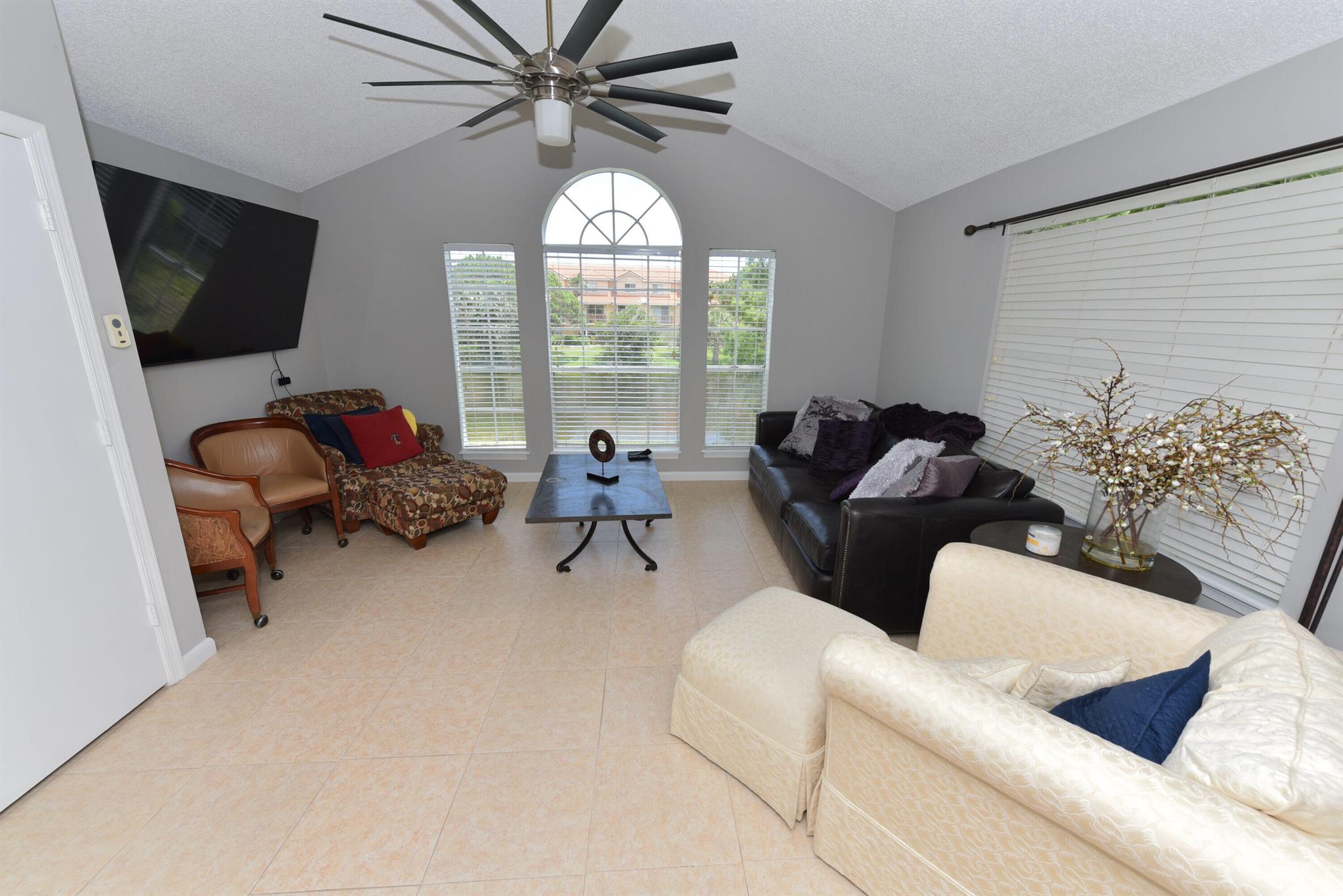 1365 Crystal Way Unit: H