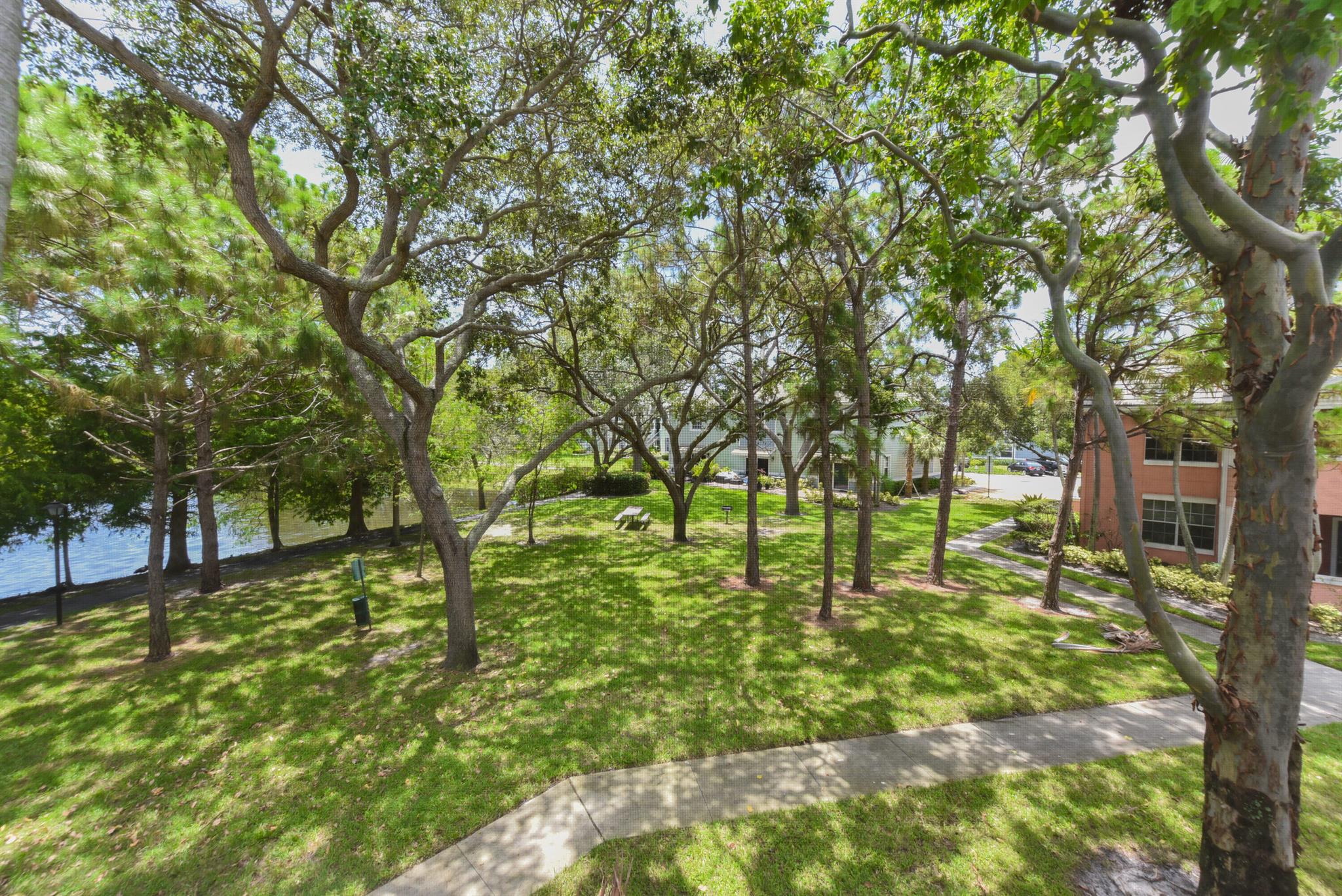 1365 Crystal Way Unit: H
