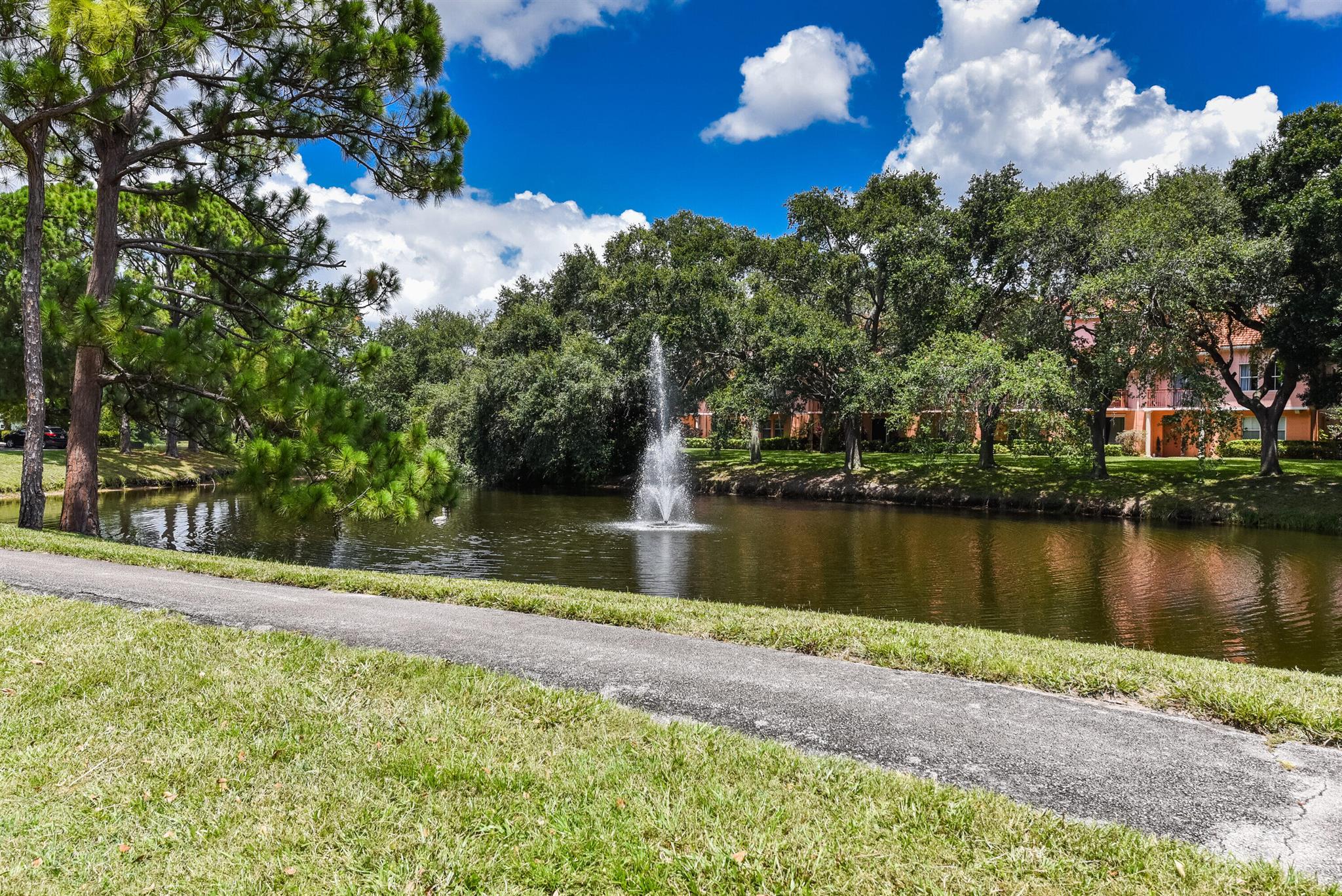 1365 Crystal Way Unit: H