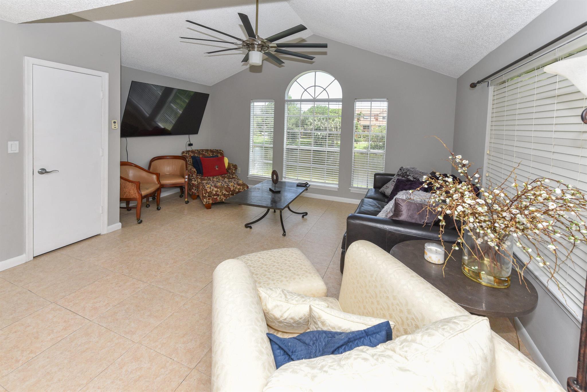 1365 Crystal Way Unit: H
